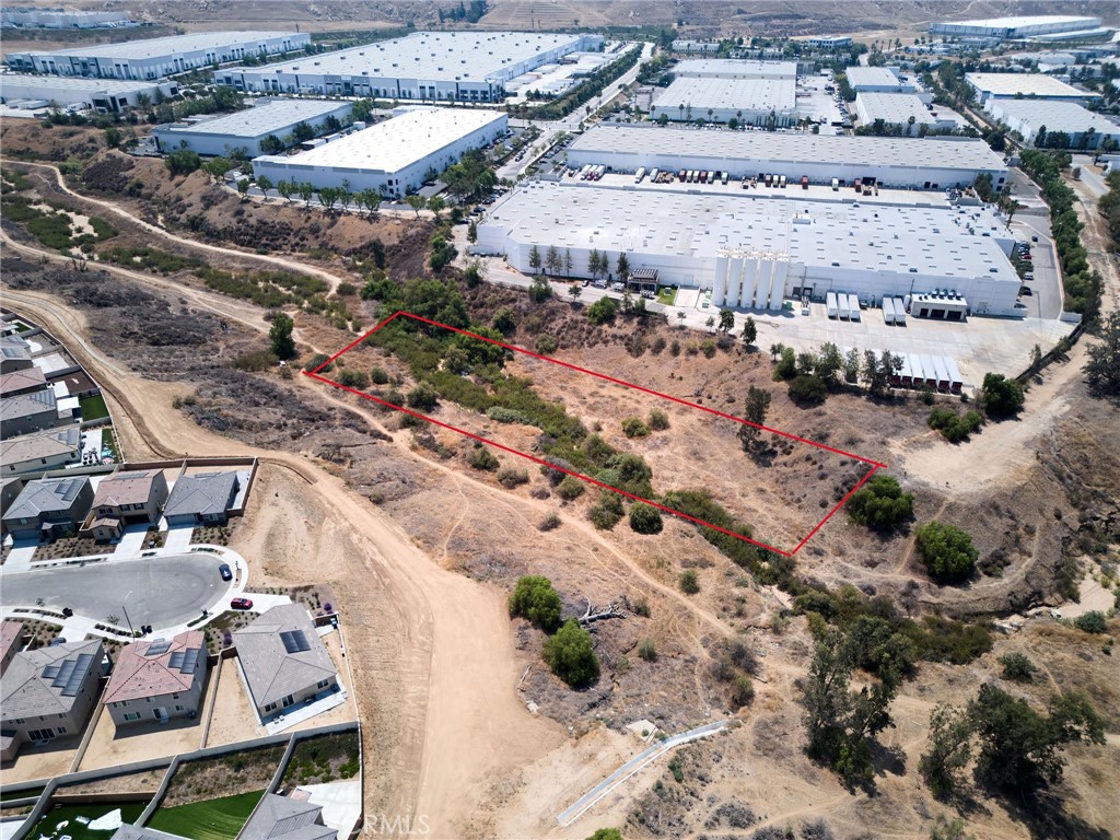 7 Gage Riverside, CA 92507 - Photo 3 of 11 a view of a city