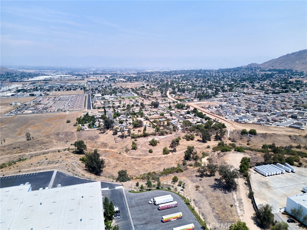 7 Gage Riverside, CA 92507 - Photo 9 of 10 an aerial view of a city