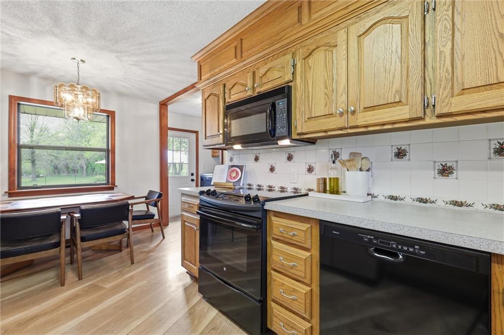 24324 Old Kc Road Paola, KS 66071 - Photo 16 of 45