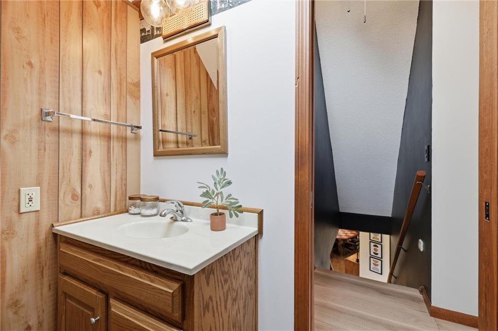 24324 Old Kc Road Paola, KS 66071 - Photo 27 of 45