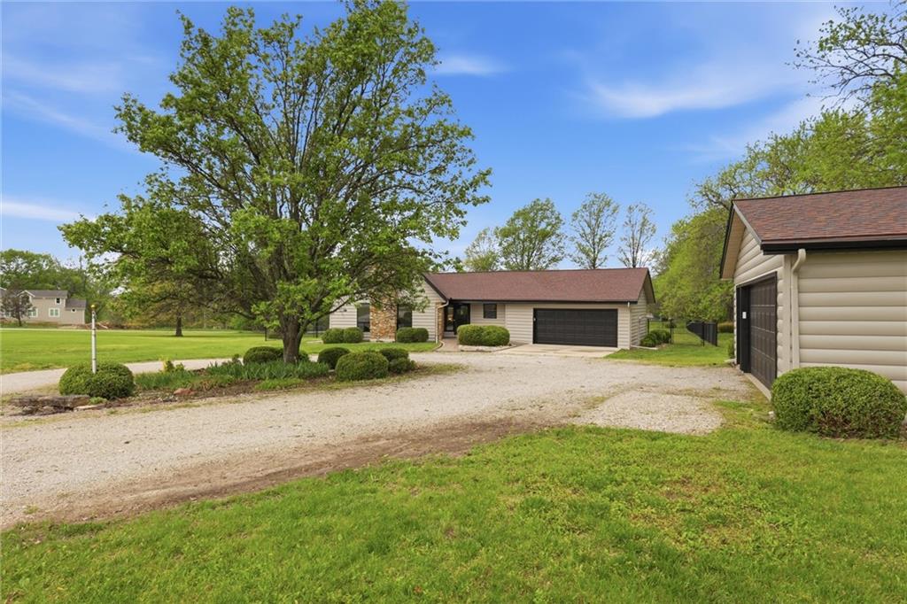 24324 Old Kc Road Paola, KS 66071 - Photo 38 of 45