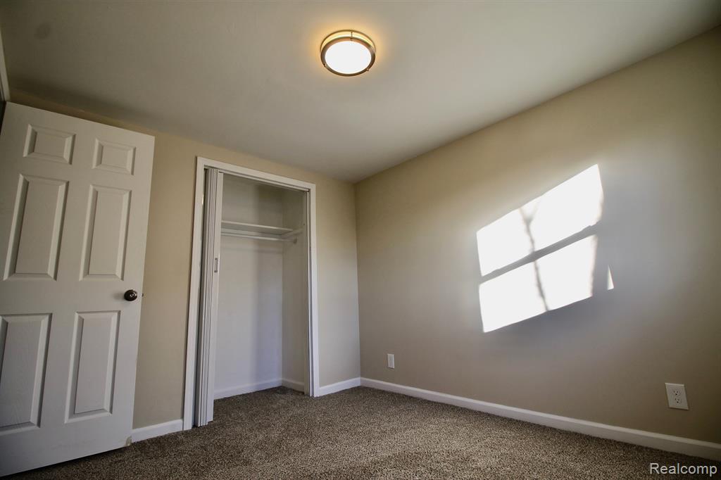 7318 Rory Street Grand Blanc, MI 48439 - Photo 23 of 26