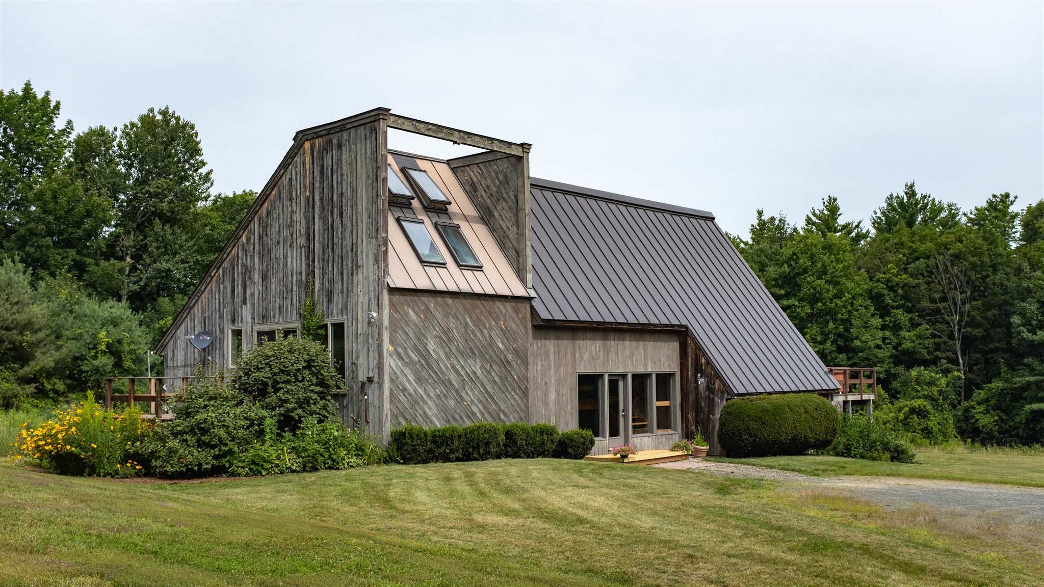 262 Cooks Pond Road Weathersfield, VT 05156 - Photo 1 of 25