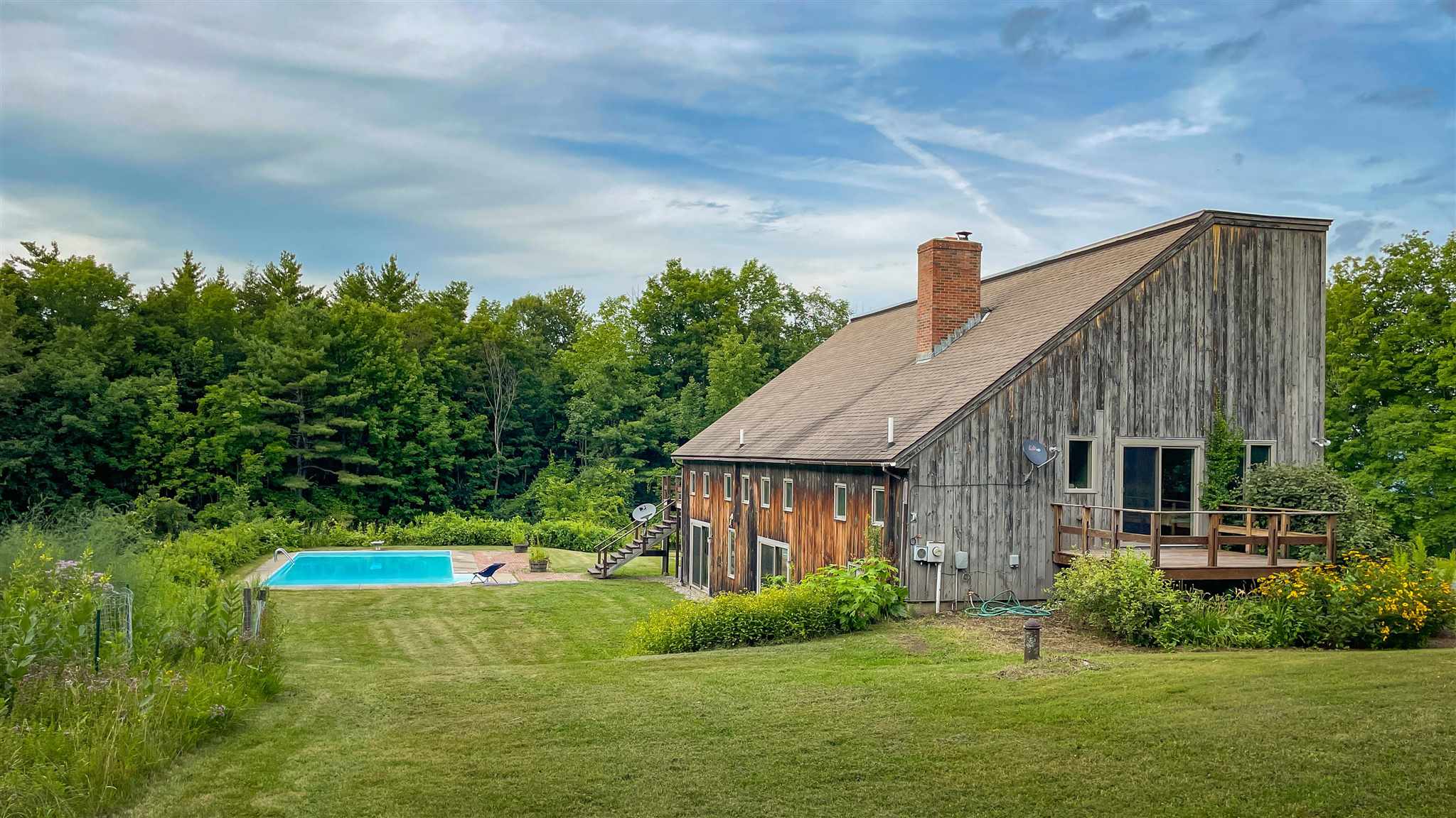 262 Cooks Pond Road Weathersfield, VT 05156 - Photo 2 of 25