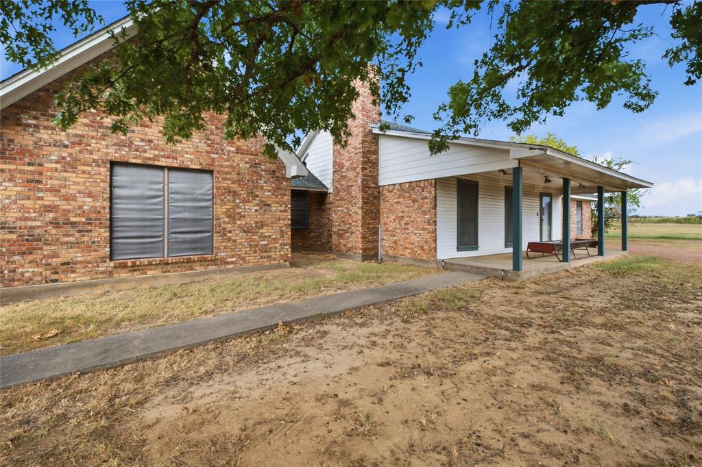 6411 West Line Road Collinsville, TX 76233 - Photo 24 of 40 Gallery Image 24