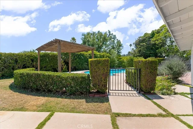 $1,950,000 | 27846 Palos Verdes Drive East, Rancho Palos Verdes, CA 90275