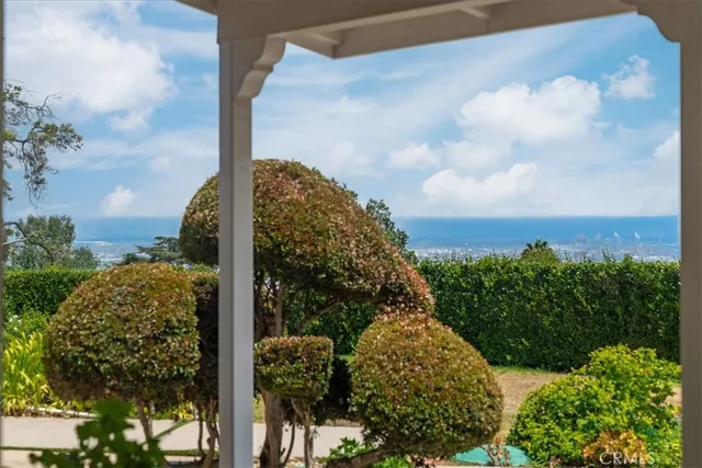 $1,950,000 | 27846 Palos Verdes Drive East, Rancho Palos Verdes, CA 90275