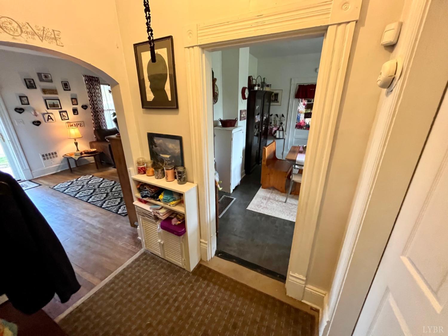 165 Cedar Gate Road Monroe, VA 24574 - Photo 21 of 37 a view of living room with baby crib