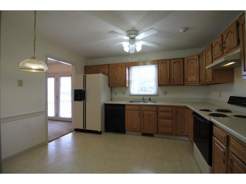 584 Liberty Church Road Gray, TN 37615 - Photo 10 of 35 Photo 10