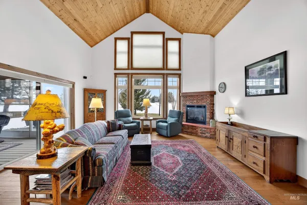 $1,349,000 | 319 Otter Pond Lane, McCall, ID 83638
