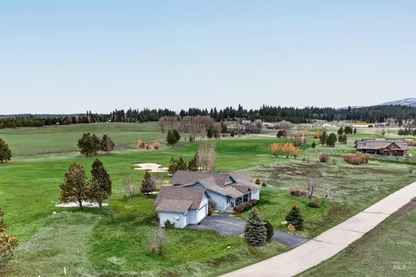 $1,349,000 | 319 Otter Pond Lane, McCall, ID 83638