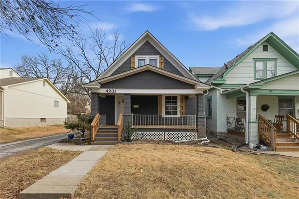 $320,000 | 4231 Wyoming Street, Kansas City, MO 64111