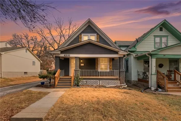 $320,000 | 4231 Wyoming Street, Kansas City, MO 64111