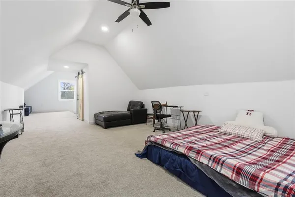 $320,000 | 4231 Wyoming Street, Kansas City, MO 64111