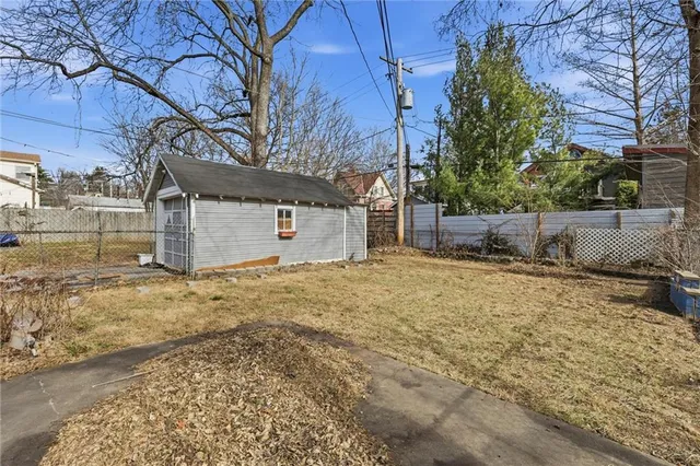 $331,500 | 4231 Wyoming Street, Kansas City, MO 64111