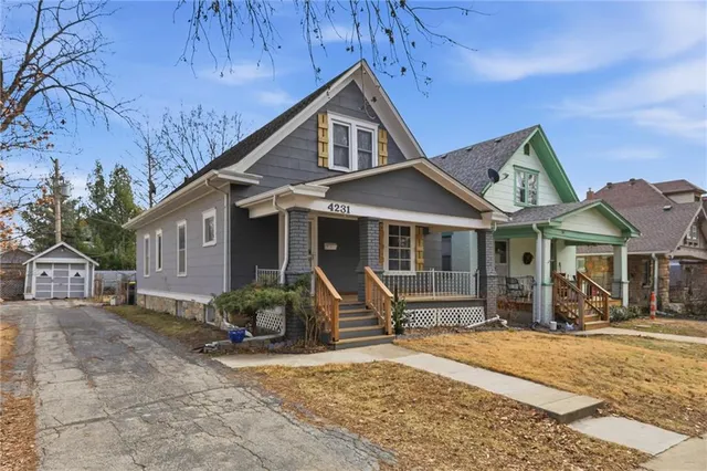 $331,500 | 4231 Wyoming Street, Kansas City, MO 64111