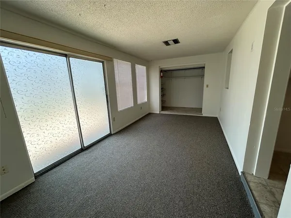 $2,100 | 4427 58th Street West, Bradenton, FL 34210