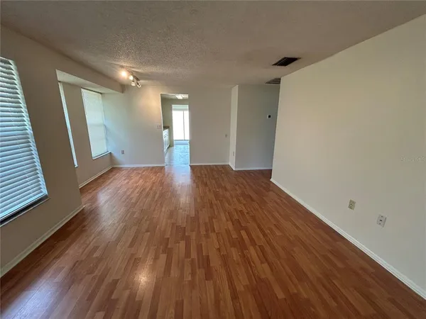 $2,100 | 4427 58th Street West, Bradenton, FL 34210