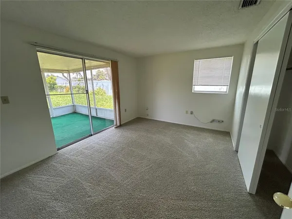 $2,100 | 4427 58th Street West, Bradenton, FL 34210