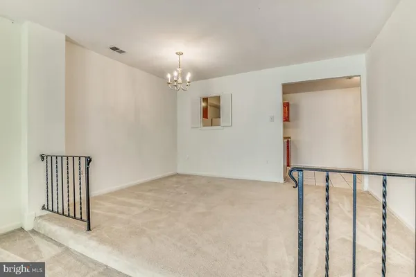$2,700 | 3863 Persimmon Circle, Fairfax, VA 22031