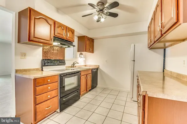 $2,700 | 3863 Persimmon Circle, Fairfax, VA 22031