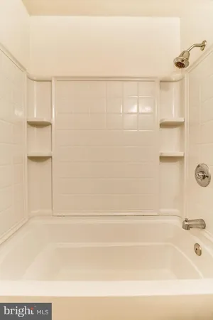 $2,700 | 3863 Persimmon Circle, Fairfax, VA 22031