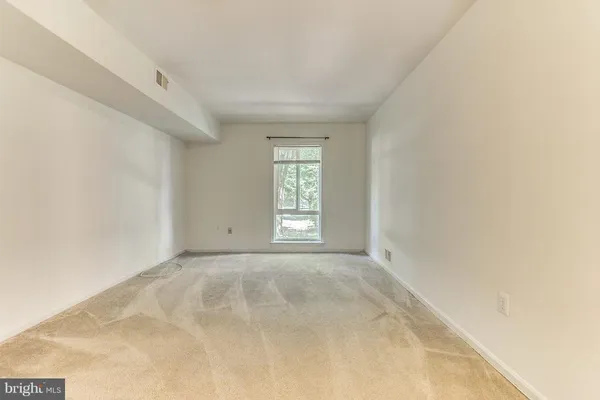 $2,700 | 3863 Persimmon Circle, Fairfax, VA 22031