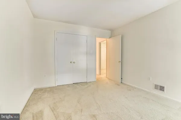 $2,700 | 3863 Persimmon Circle, Fairfax, VA 22031