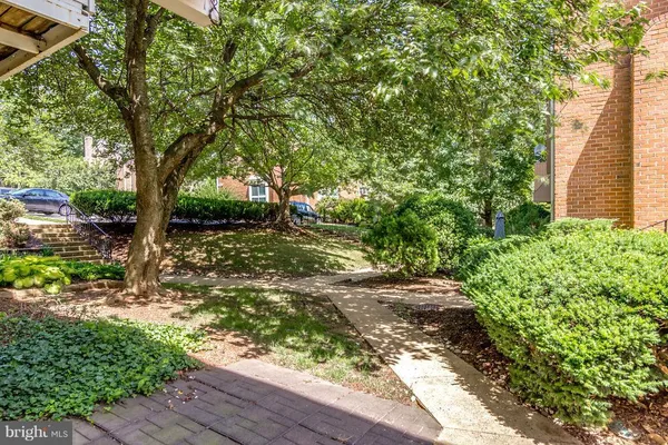 $2,700 | 3863 Persimmon Circle, Fairfax, VA 22031