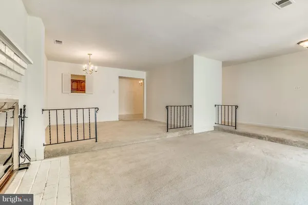 $2,700 | 3863 Persimmon Circle, Fairfax, VA 22031