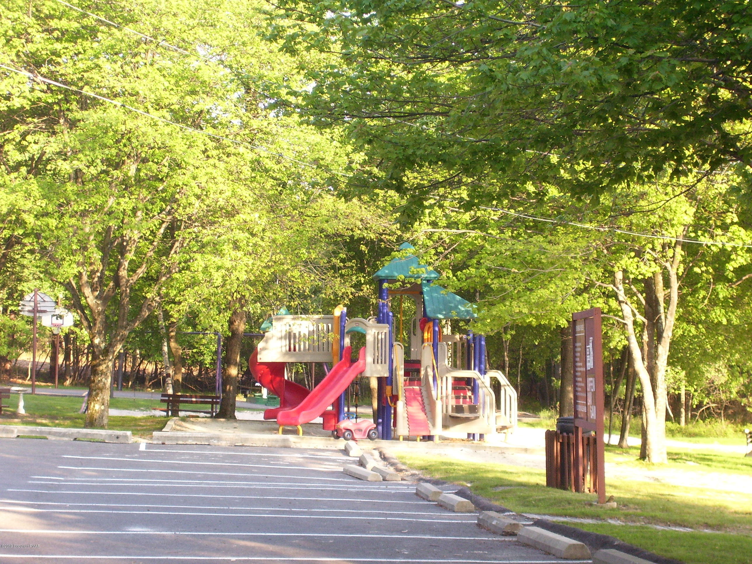 122 Maple Road Blakeslee, PA 18610 - Photo 35 of 37 a view of a park with large trees