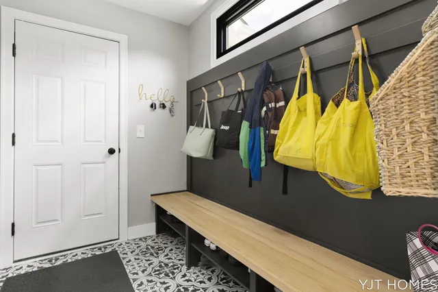 $599,999 | 8214 48th Street Southeast, Grand Rapids, MI 49512