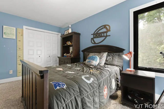 $599,999 | 8214 48th Street Southeast, Grand Rapids, MI 49512