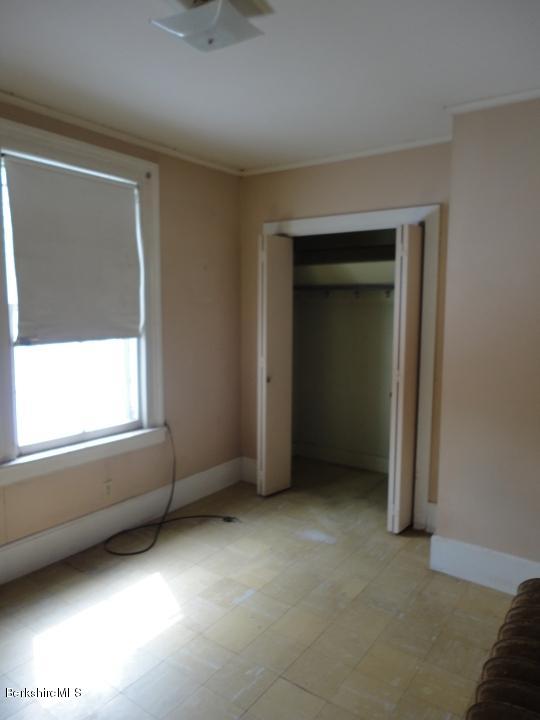 11 Albany Road West Stockbridge, MA 01266 - Photo 23 of 39 an empty room with a window