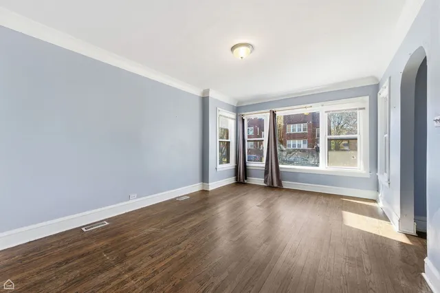 $159,900 | 8111 South Manistee Avenue, Chicago, IL 60617