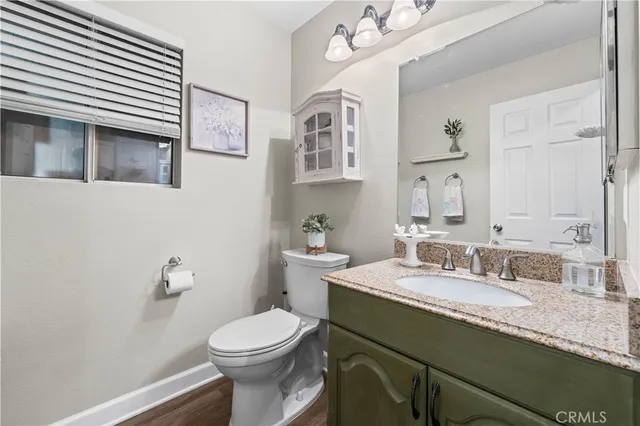 $1,255,000 | 22435 Cardiff Drive, Saugus, CA 91350