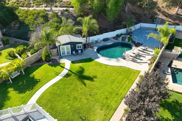 $1,255,000 | 22435 Cardiff Drive, Saugus, CA 91350