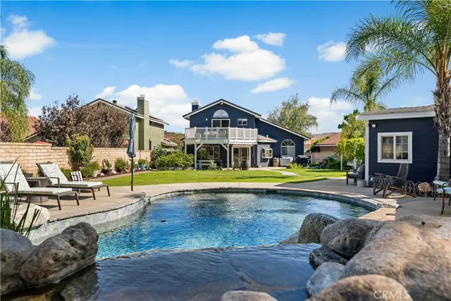 $1,255,000 | 22435 Cardiff Drive, Saugus, CA 91350