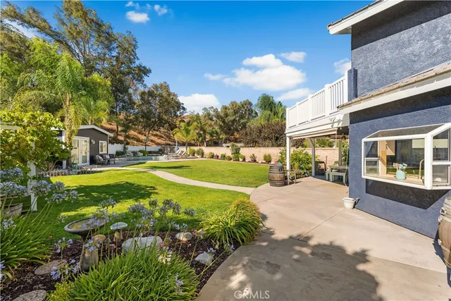$1,255,000 | 22435 Cardiff Drive, Saugus, CA 91350