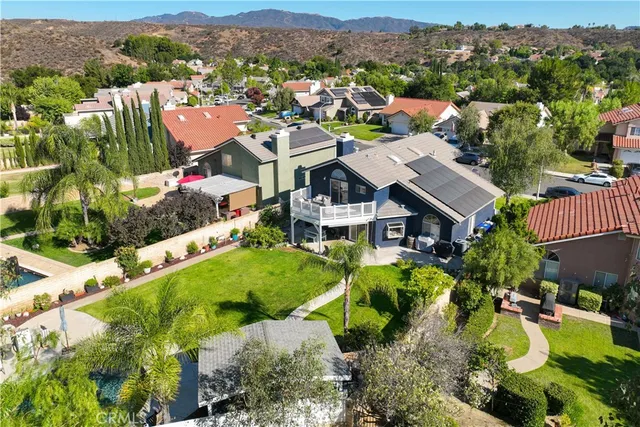 $1,255,000 | 22435 Cardiff Drive, Saugus, CA 91350