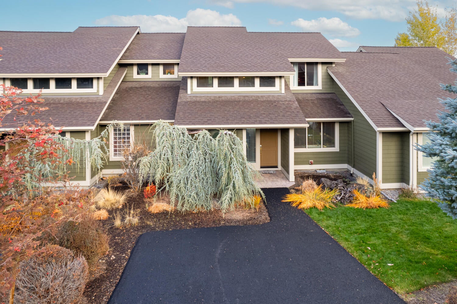 10973 Village Loop Redmond, OR 97756 - Photo 1 of 76 10973-022