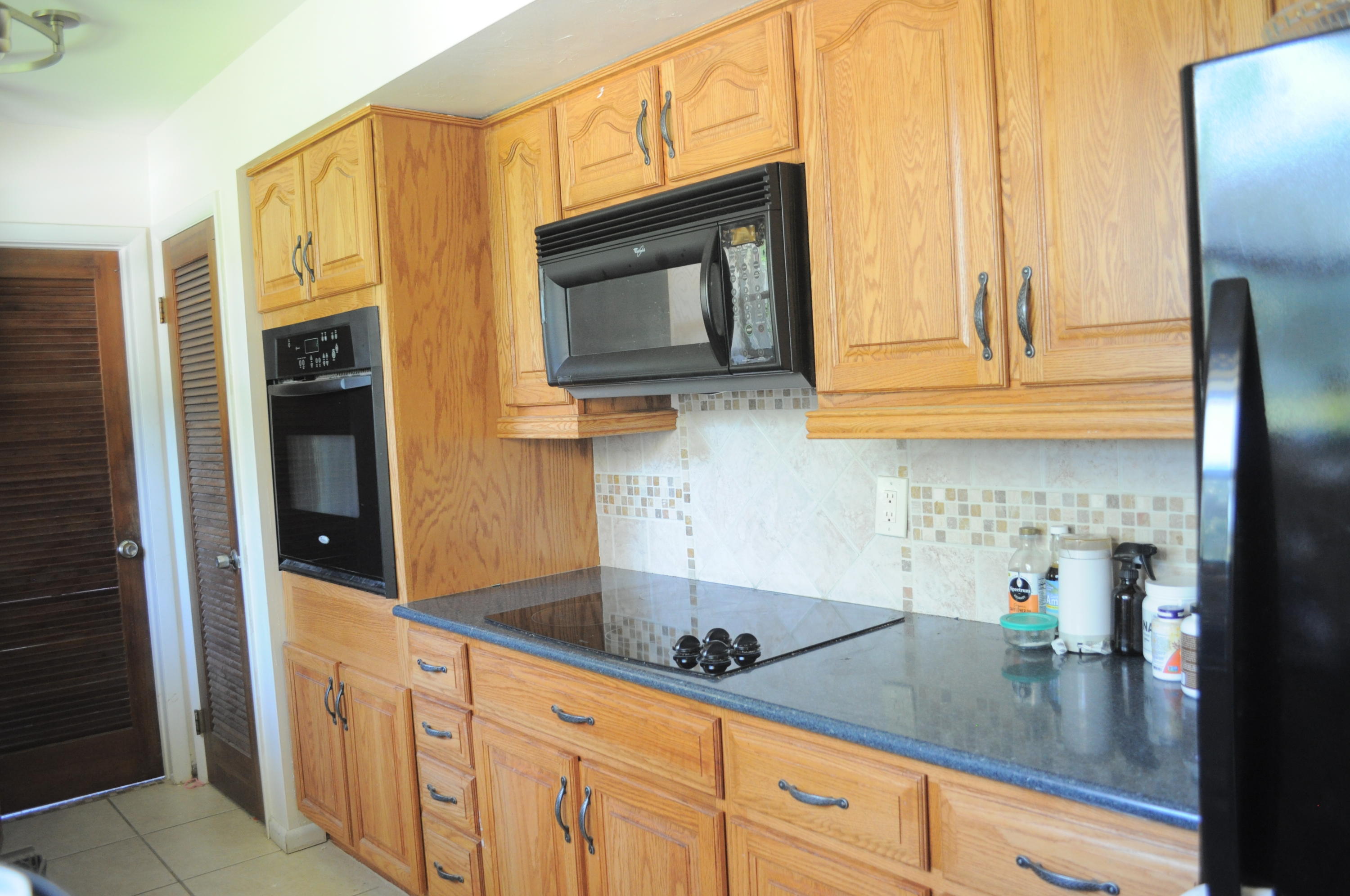 14 Ridgewood Circle Tequesta, FL 33469 - Photo 6 of 11 DSC_0543