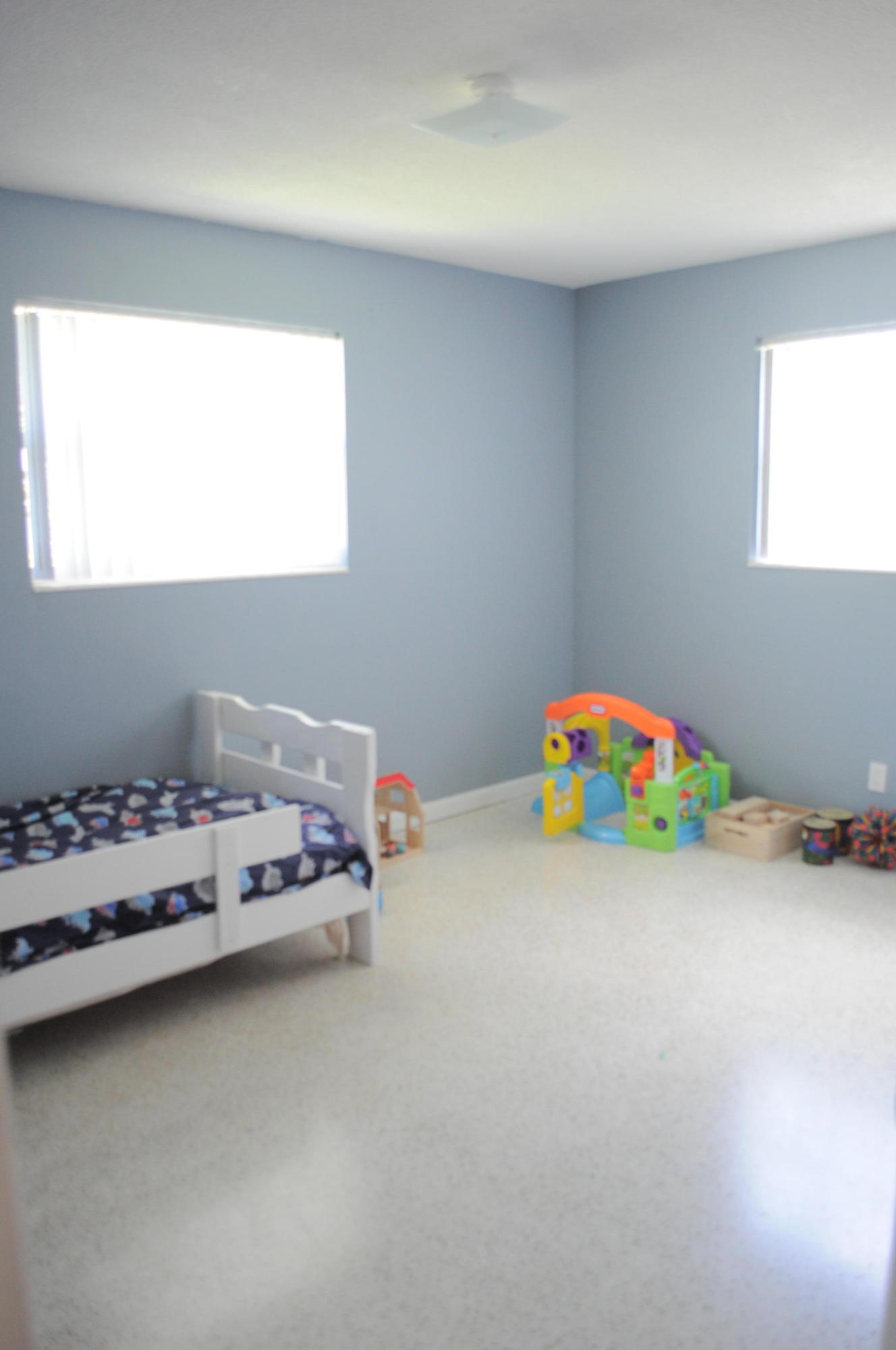 14 Ridgewood Circle Tequesta, FL 33469 - Photo 8 of 11 Bedroom