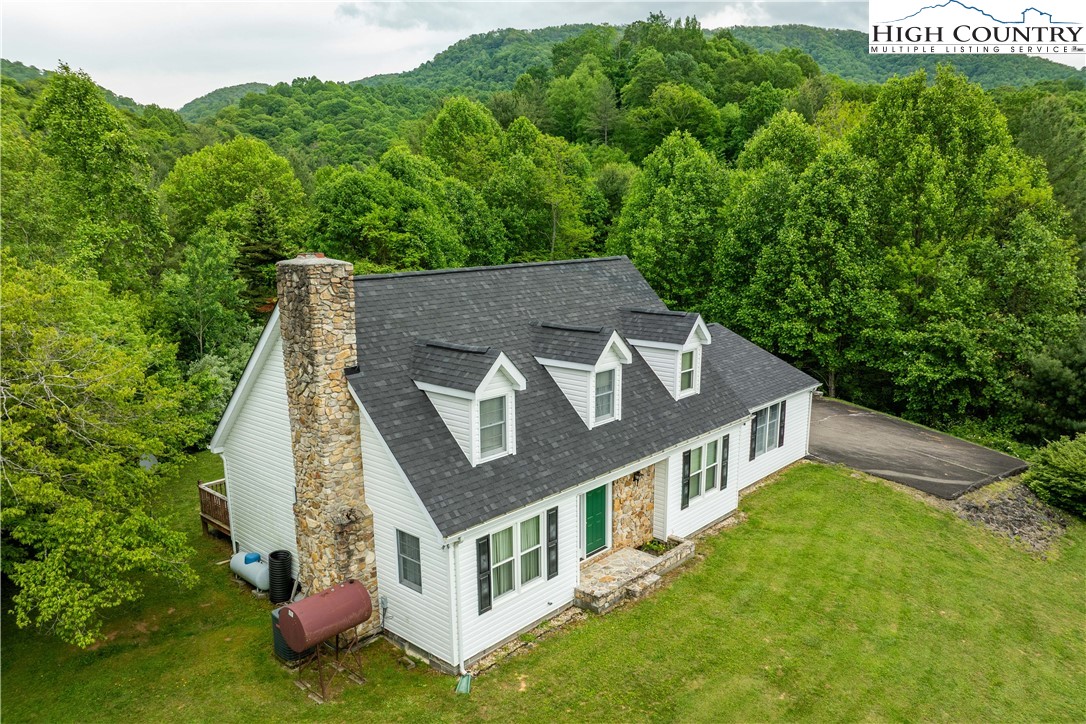 1546 Stage Road Mountain City, TN 37683 - Photo 2 of 48 an aerial view of a house