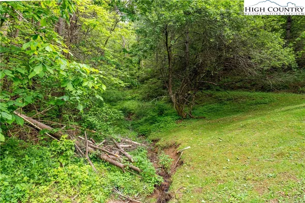 $650,000 | 1546 Stage Road, Mountain City, TN 37683