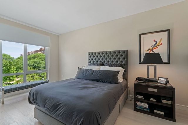 $1,400,000 | 110 Broad Street, Unit 403, Boston, MA 02110