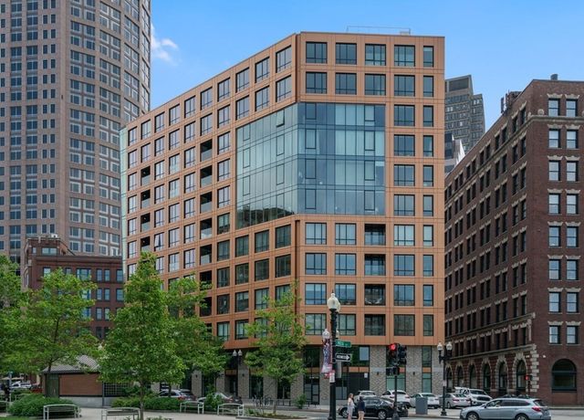 $1,400,000 | 110 Broad Street, Unit 403, Boston, MA 02110