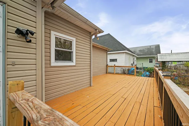 $220,000 | 214 East Columbia Street, Flora, IN 46929