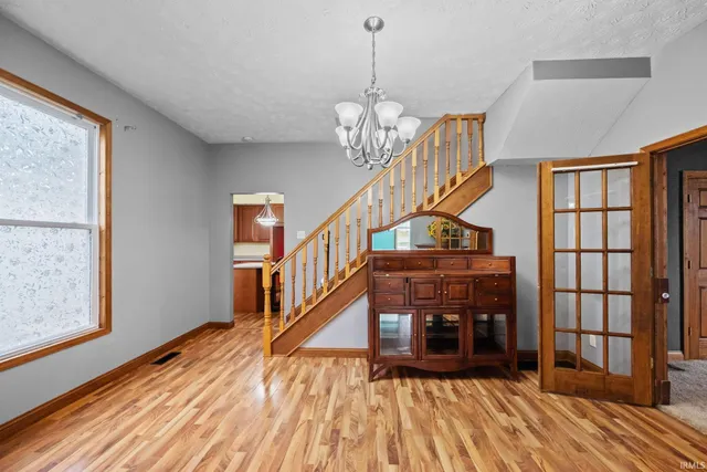 $220,000 | 214 East Columbia Street, Flora, IN 46929