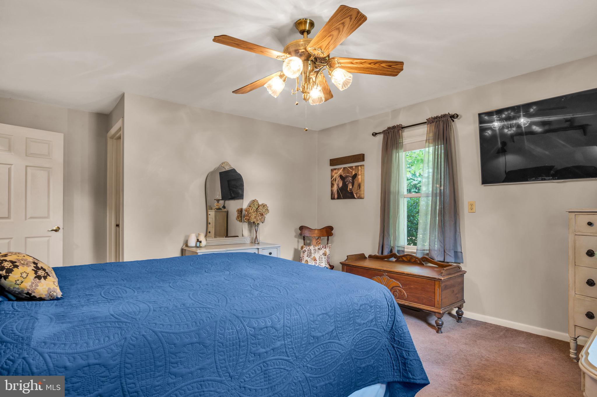 204 Stonehouse Road Carlisle, PA 17015 - Photo 18 of 33